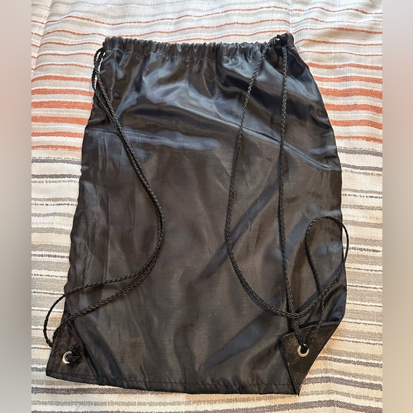 Body Glove Backpack - Picture 7 of 10